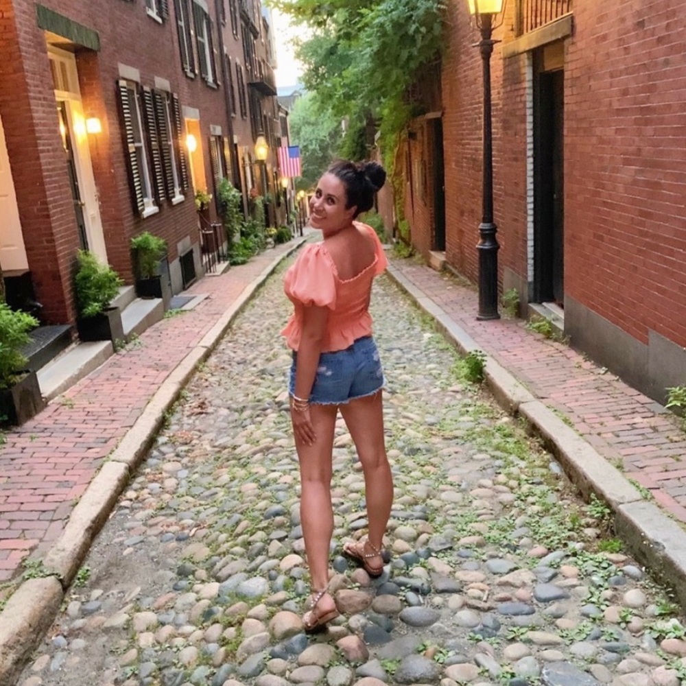 Meet your Posher, Shawna